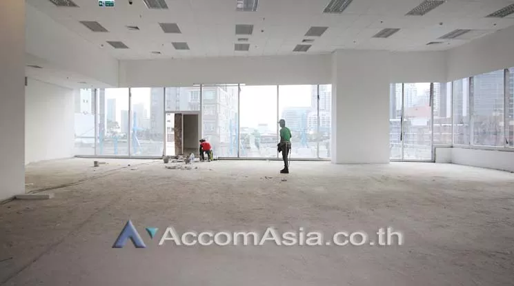 4  Office Space For Rent in Sukhumvit ,Bangkok BTS Phrom Phong at Metropolis The Luxury Office AA13508
